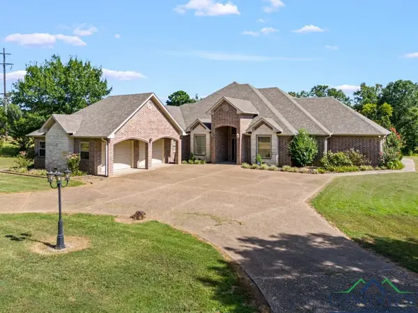 100 Lantana Road, Gilmer, TX 75644