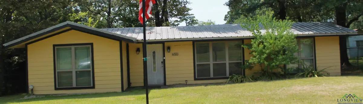 650 Crestwood, Avinger, TX 75630 - Image #1