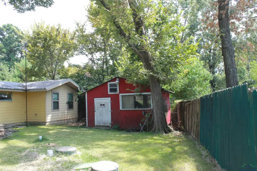 650 Crestwood, Avinger, TX 75630 - Image #3