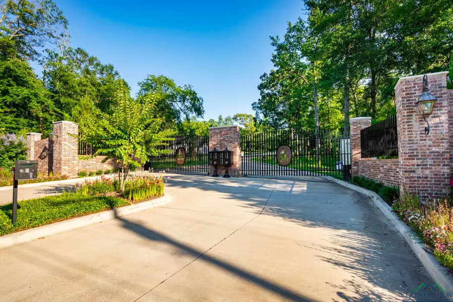 207 Longleaf Drive, Longview, TX 75602 - Image #2