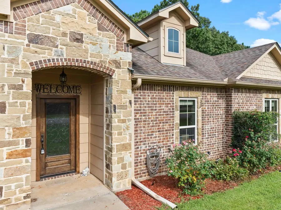 146 Sweetheart Lane, Longview, TX 75605-6895 - Image #2