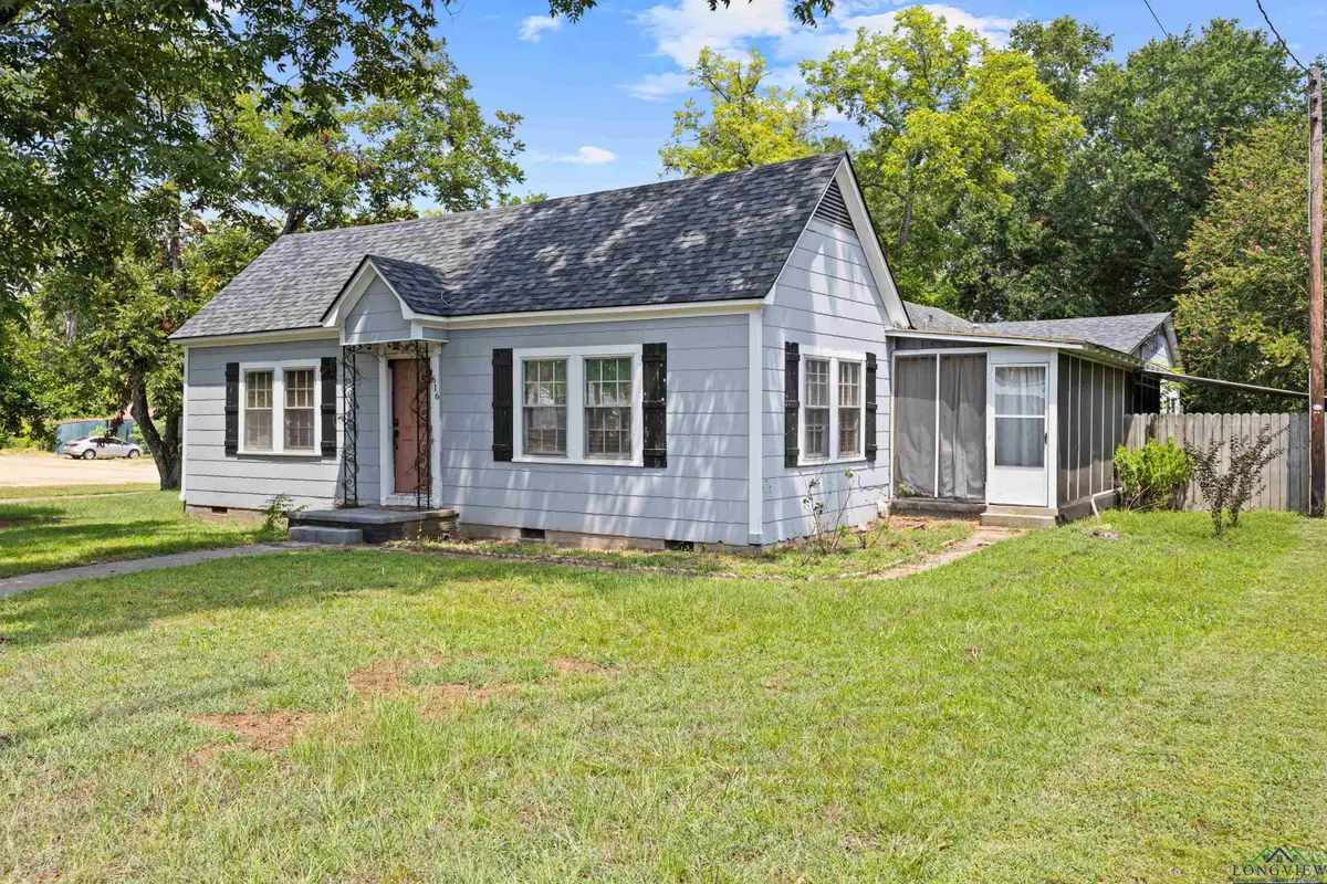 616 W Scott, Gilmer, TX 75644 - Image #1