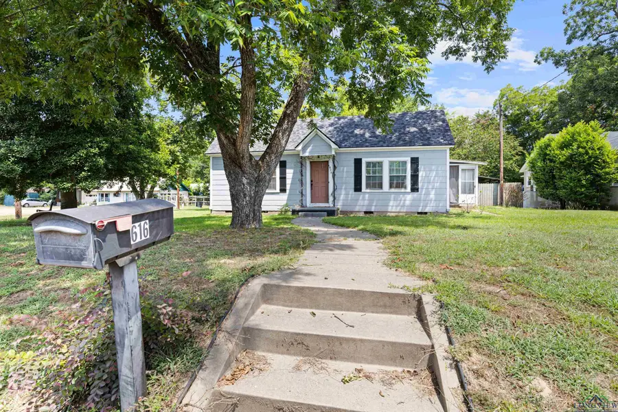 616 W Scott, Gilmer, TX 75644 - Image #2