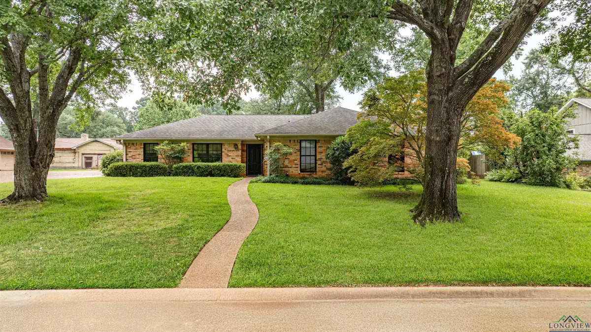 2000 W Warwick Circle, Longview, TX 75601 - Image #1