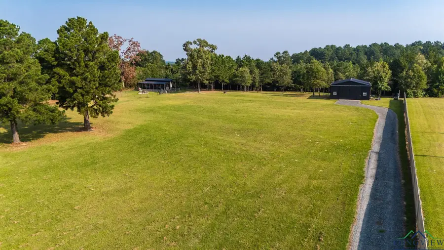 2109 E Prospect Rd, Jefferson, TX 75657 - Image #2