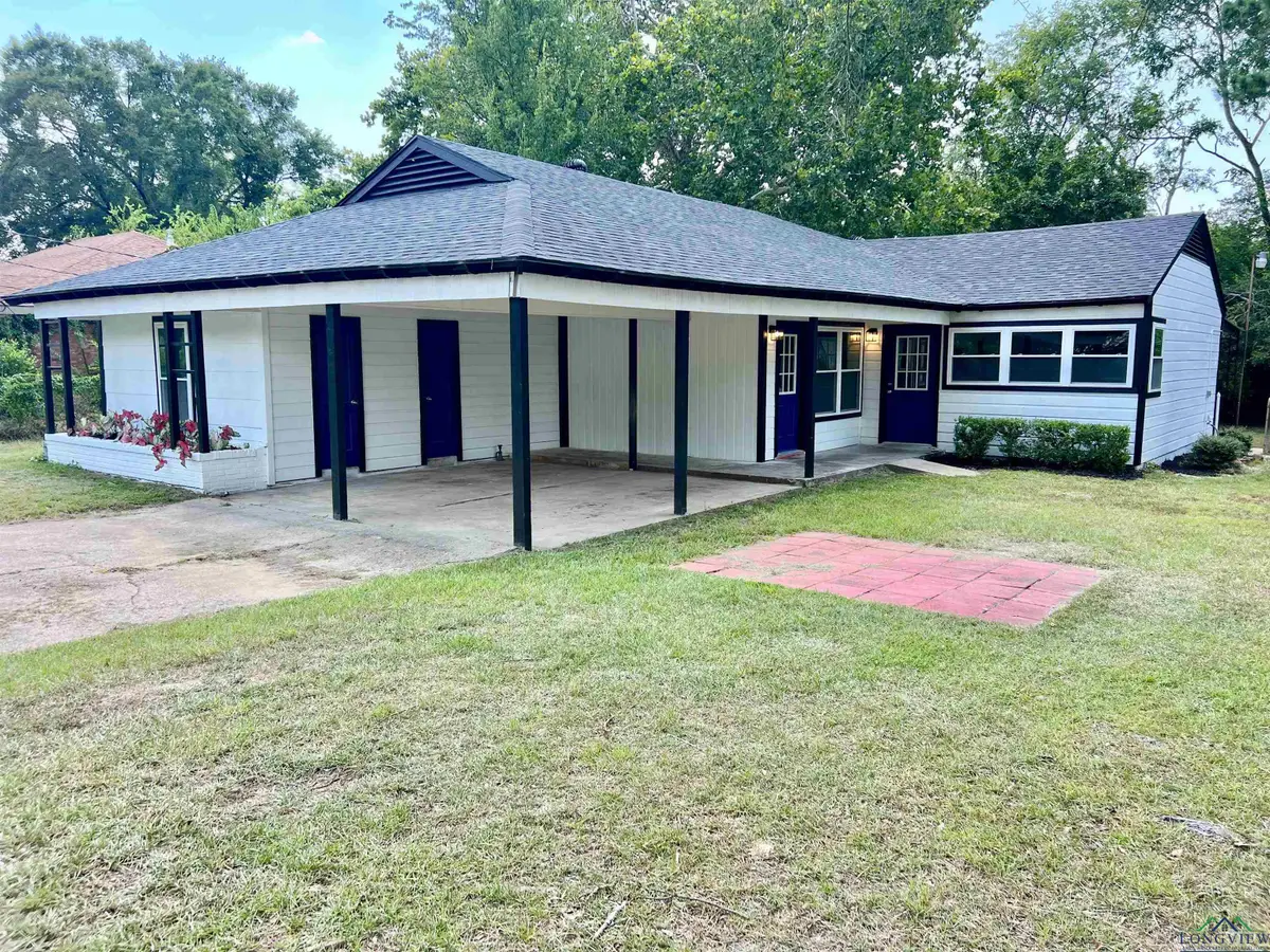 611 Hickory, Hughes Springs, TX 75656 - Image #1