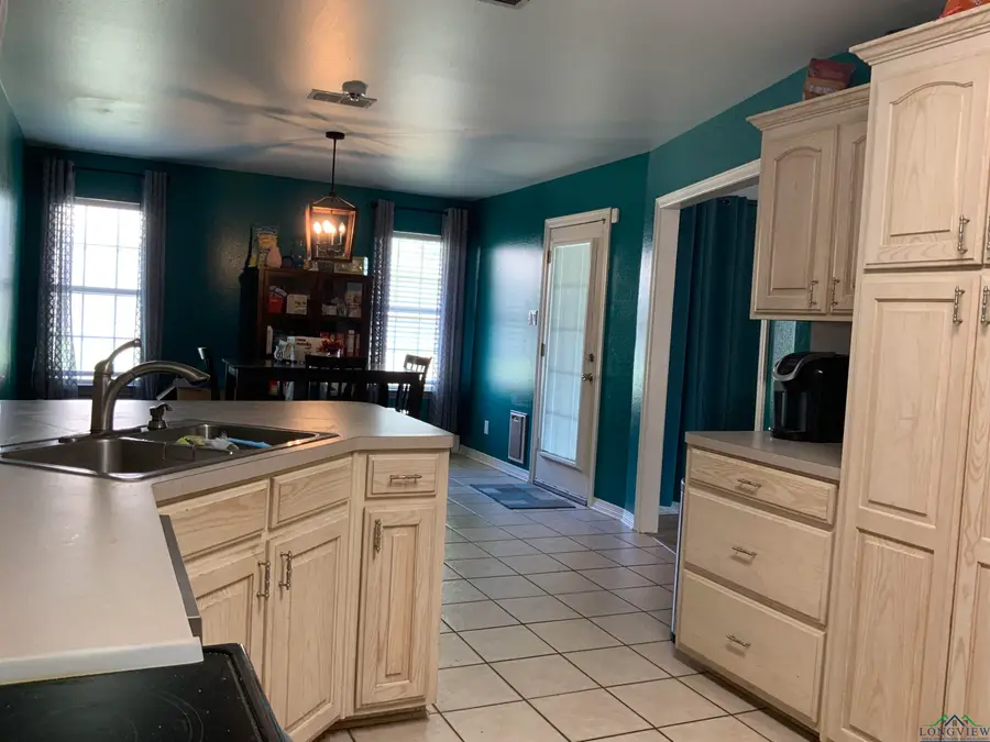 101 Remington Trail, Longview, TX 75604 - Image #3