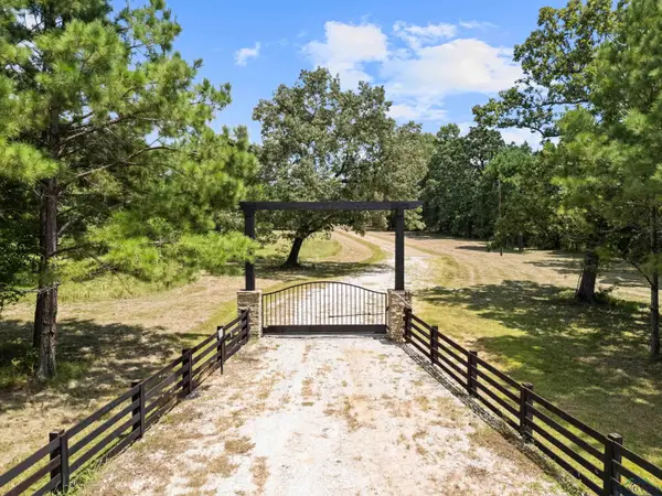 Address Withheld By Seller, Jefferson, TX 75657