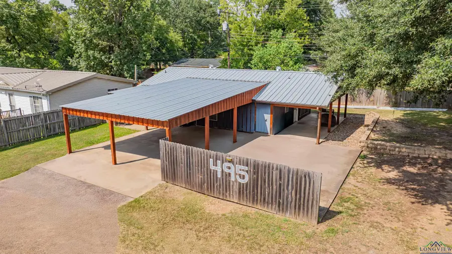 495-499 McKinnon Dr, Kilgore, TX 75662 - Image #2