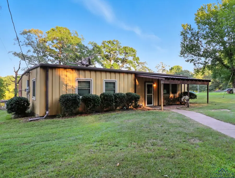 402 Watson Rd, Longview, TX 75604 - Image #2