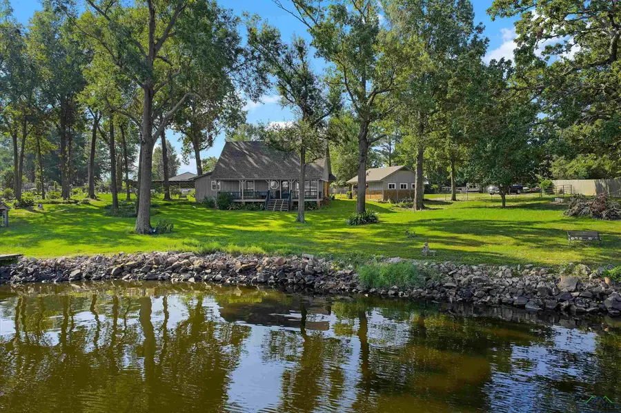 611 CR 194, Gary, TX 75643 - Image #2