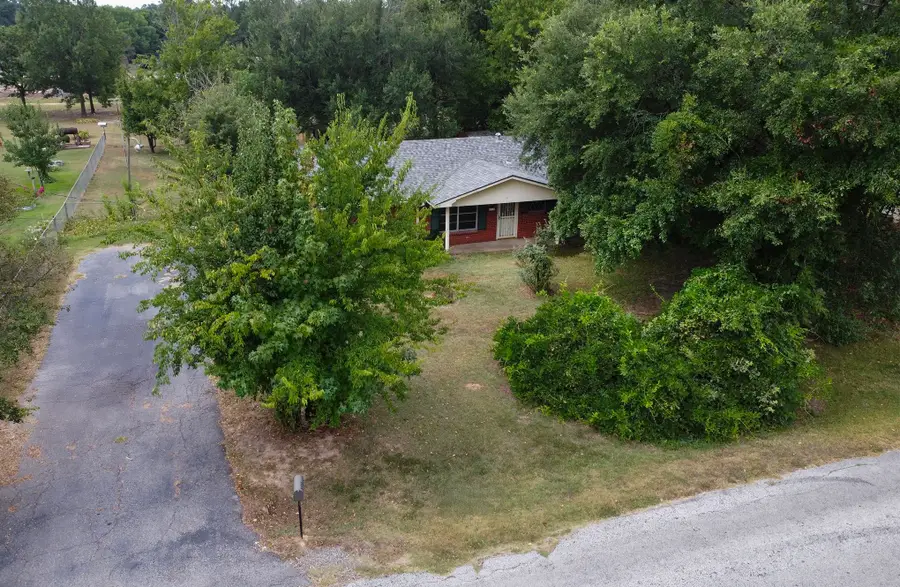 1512 N Whatley, White Oak, TX 75693 - #2