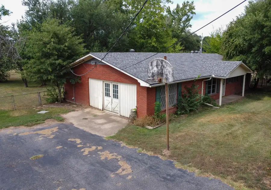 1512 N Whatley, White Oak, TX 75693 - #3