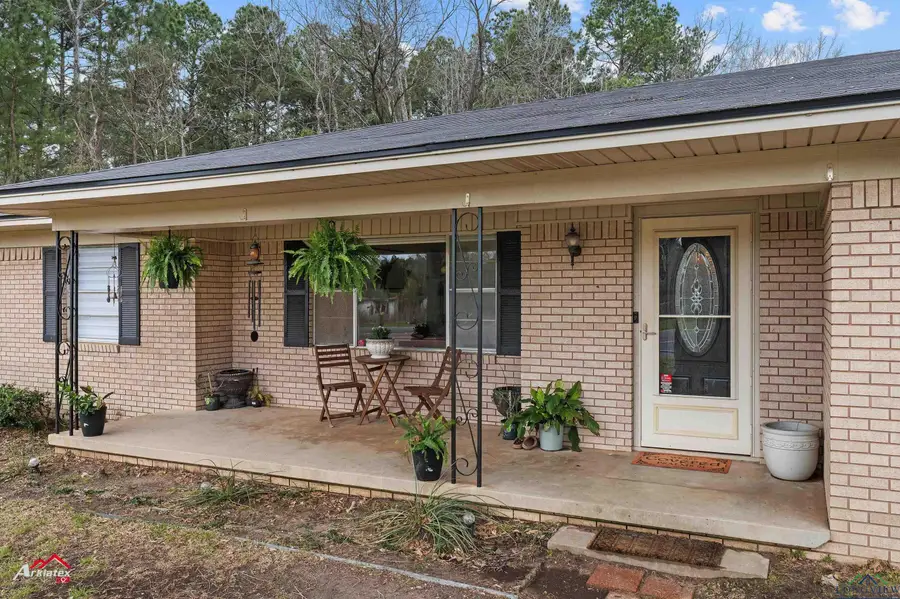 6346 Highway 79, Henderson, TX 75654 - Image #2