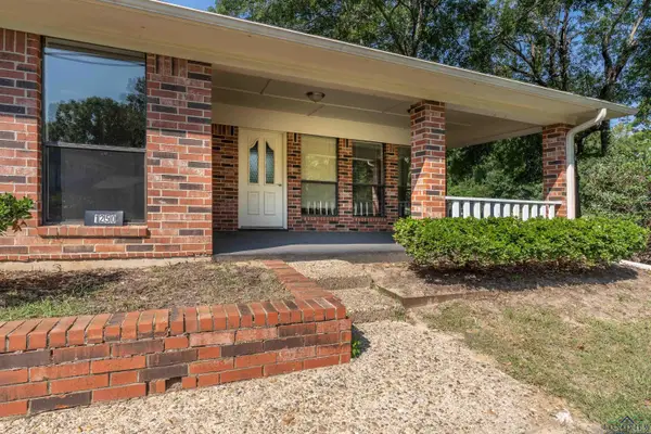 1250 Hideaway Ln W, Hideaway, TX 75771