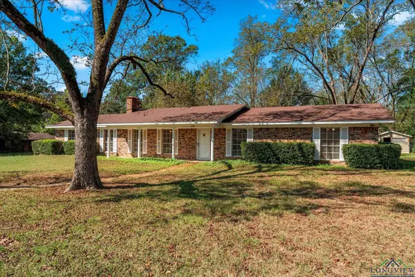 102 Westwood PKWY, Naples, TX 75568