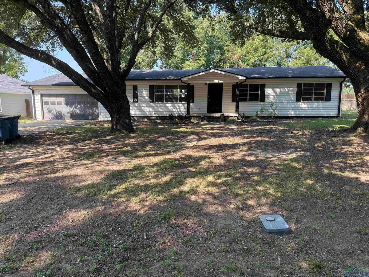 207 S Sun Camp, White Oak, TX 75693 - Image #1