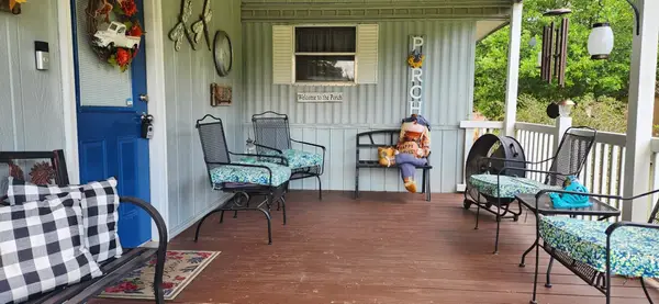 681 Lula Ln, Jefferson, TX 75657