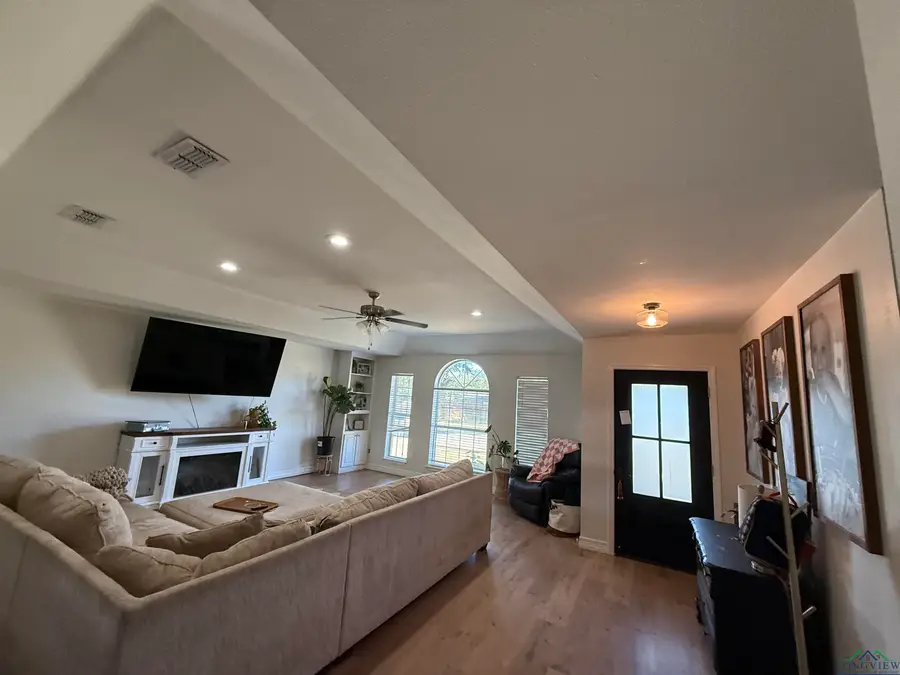 178 OAKWOOD RD, Gladewater, TX 75647 - Image #3