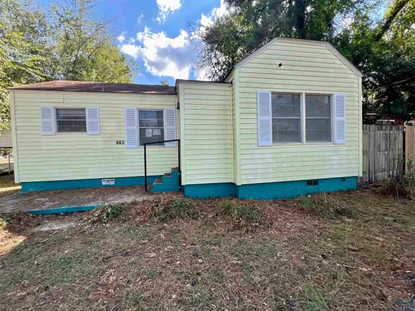 718 Bean Ave, Kilgore, TX 75662