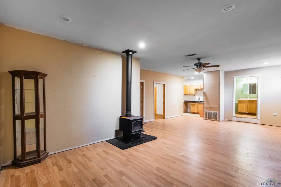 235 Ellis Dr., Waskom, TX 75692 - Image #3