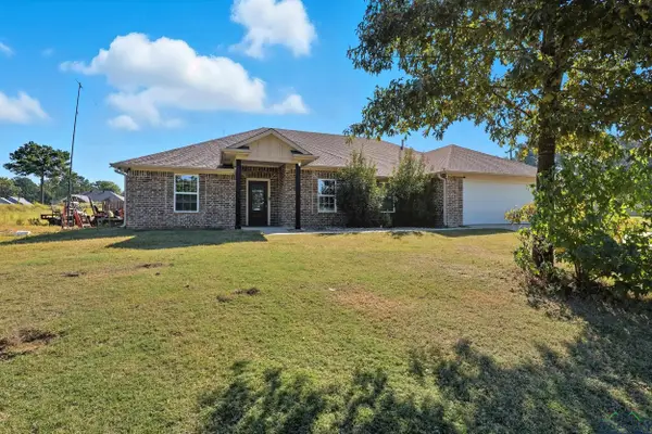 106 Heartland Trail, Diana, TX 75640