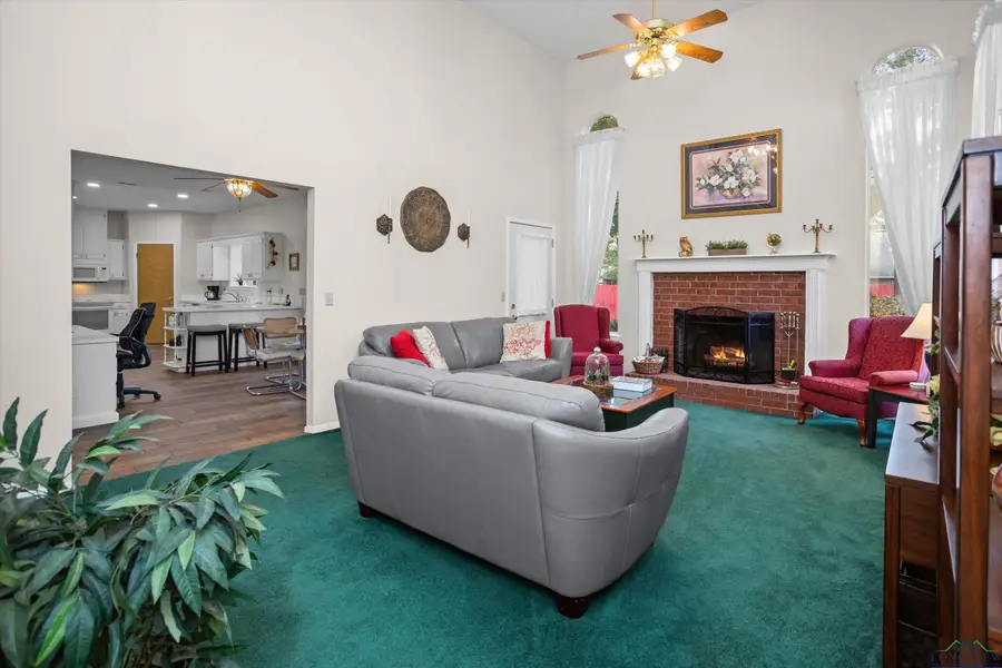 502 August Lane, Lufkin, TX 75904 - Image #2