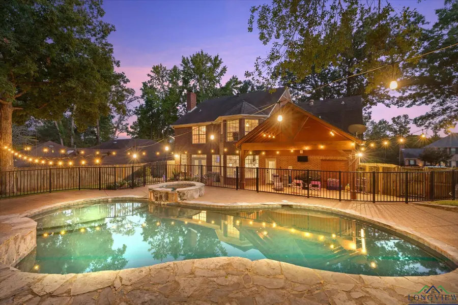 3217 Crenshaw St., Longview, TX 75605 - Image #2