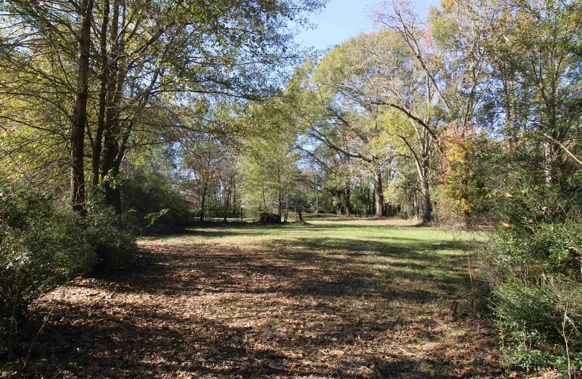 2325 Bates St, Longview, TX 75602 - Image #1