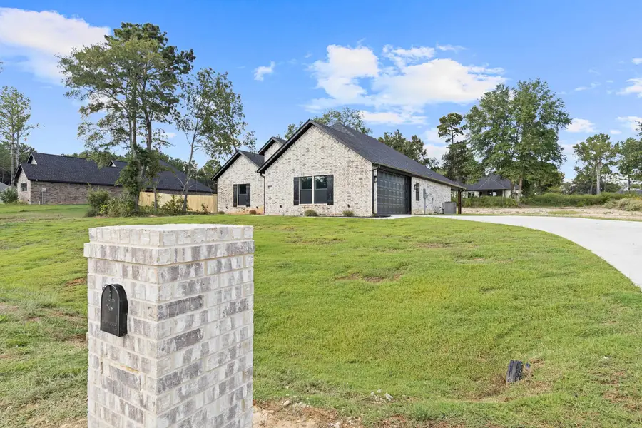 375 Clara Lane, Kilgore, TX 75662 - Image #3