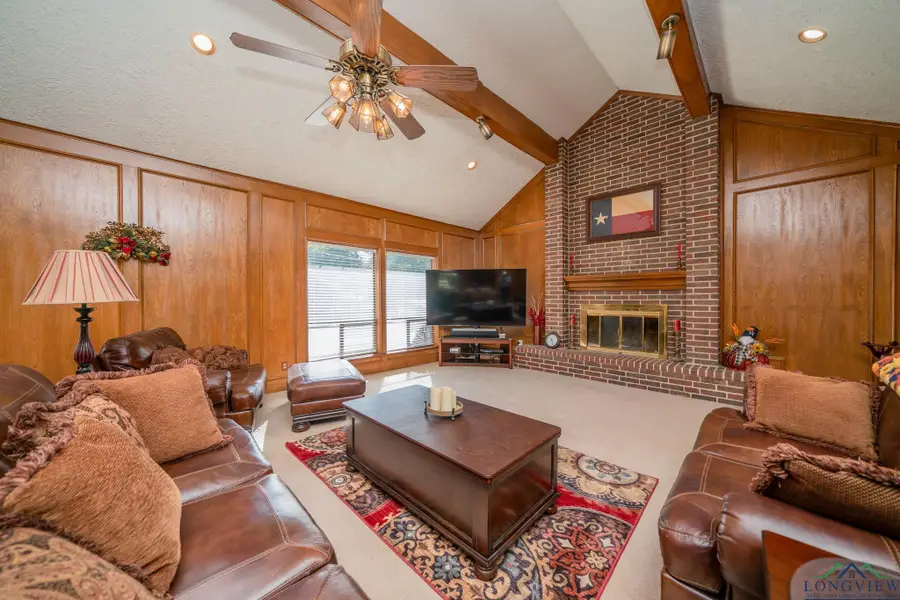 282 Dennard St, Longview, TX 75605 - Image #3