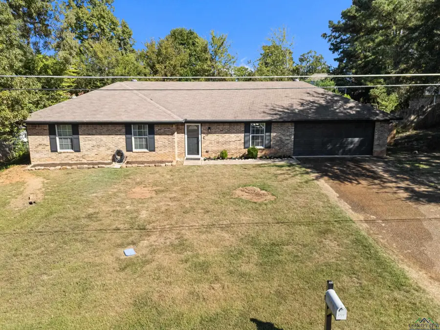 3722 Mark Dr, Longview, TX 75604 - Image #2