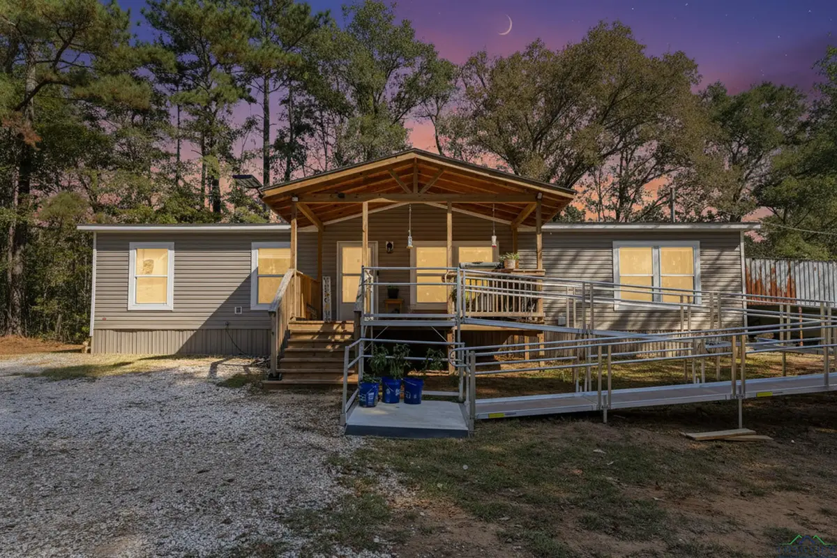 5645 State Hwy 43, Jefferson, TX 75657 - #1