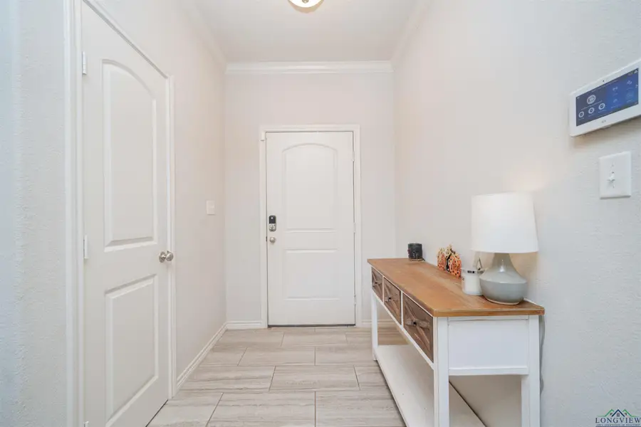 114 Brookway Lane, Longview, TX 75604 - Image #2