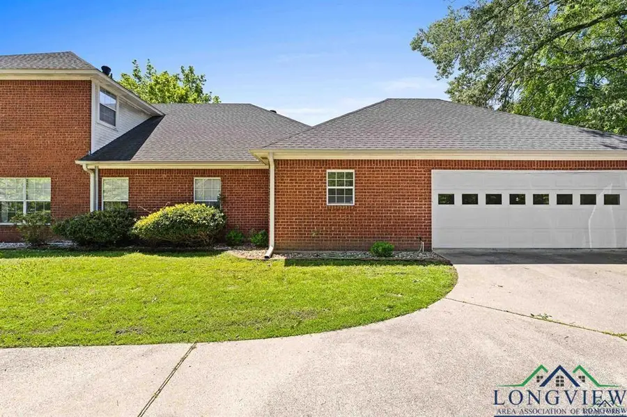 1203 Lesley LN, Longview, TX 75604 - Image #3