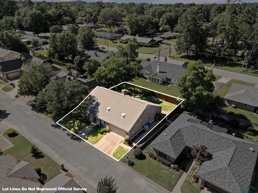 317 Tealwood Dr., Longview, TX 75601 - Image #3