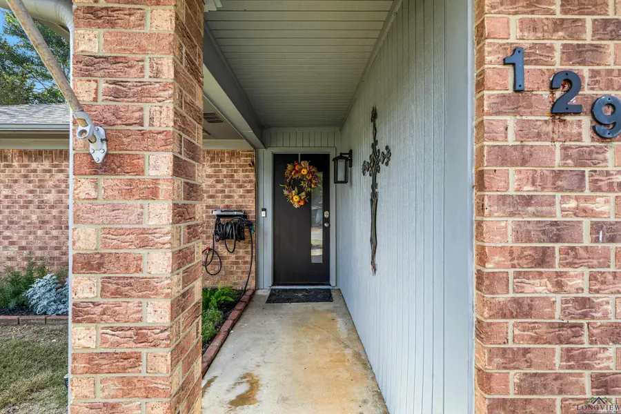 129 Ridge Lane, Kilgore, TX 75662 - Image #3