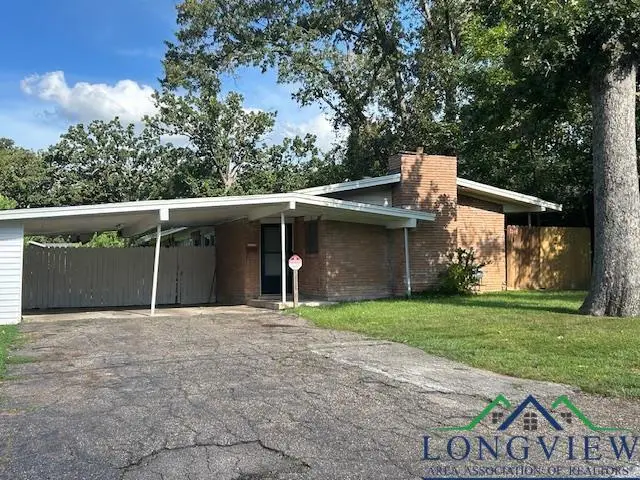 1802 N Tenth St, Longview, TX 75601 - Image #1