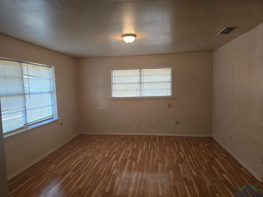 1402 E Burleson, Marshall, TX 75670 - Image #3