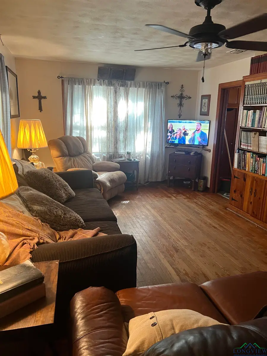 207 Virginia St., Troup, TX 75789-0000 - Image #2