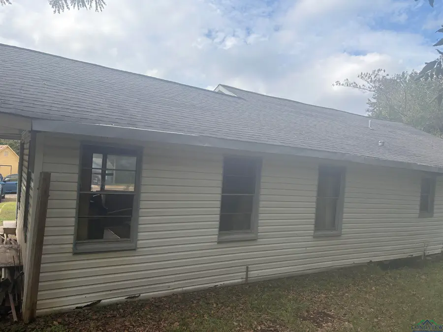 1502 Alpine, Longview, TX 75601 - Image #3
