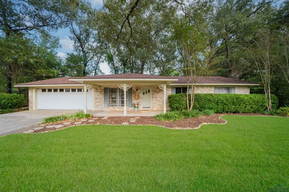 2908 Swan St, Longview, TX 75604 - #1