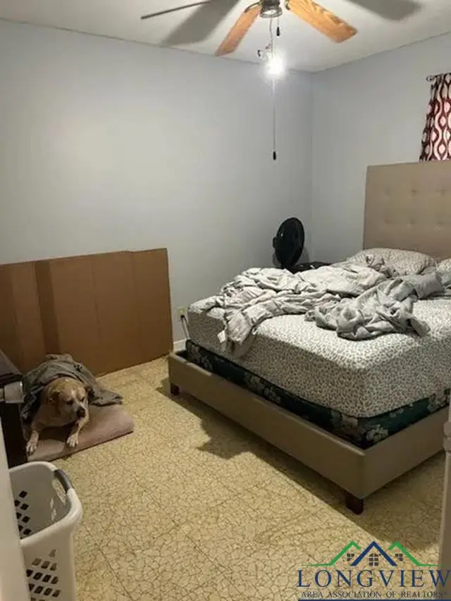 107 Berry Dr, Wake Village, TX 75501 - Image #2