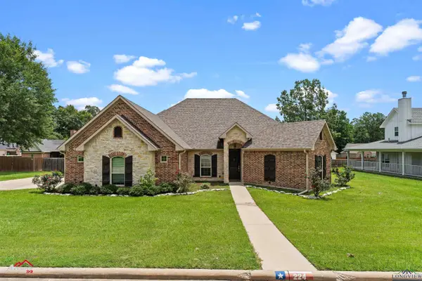 224 Stonegate DR, Carthage, TX 75633