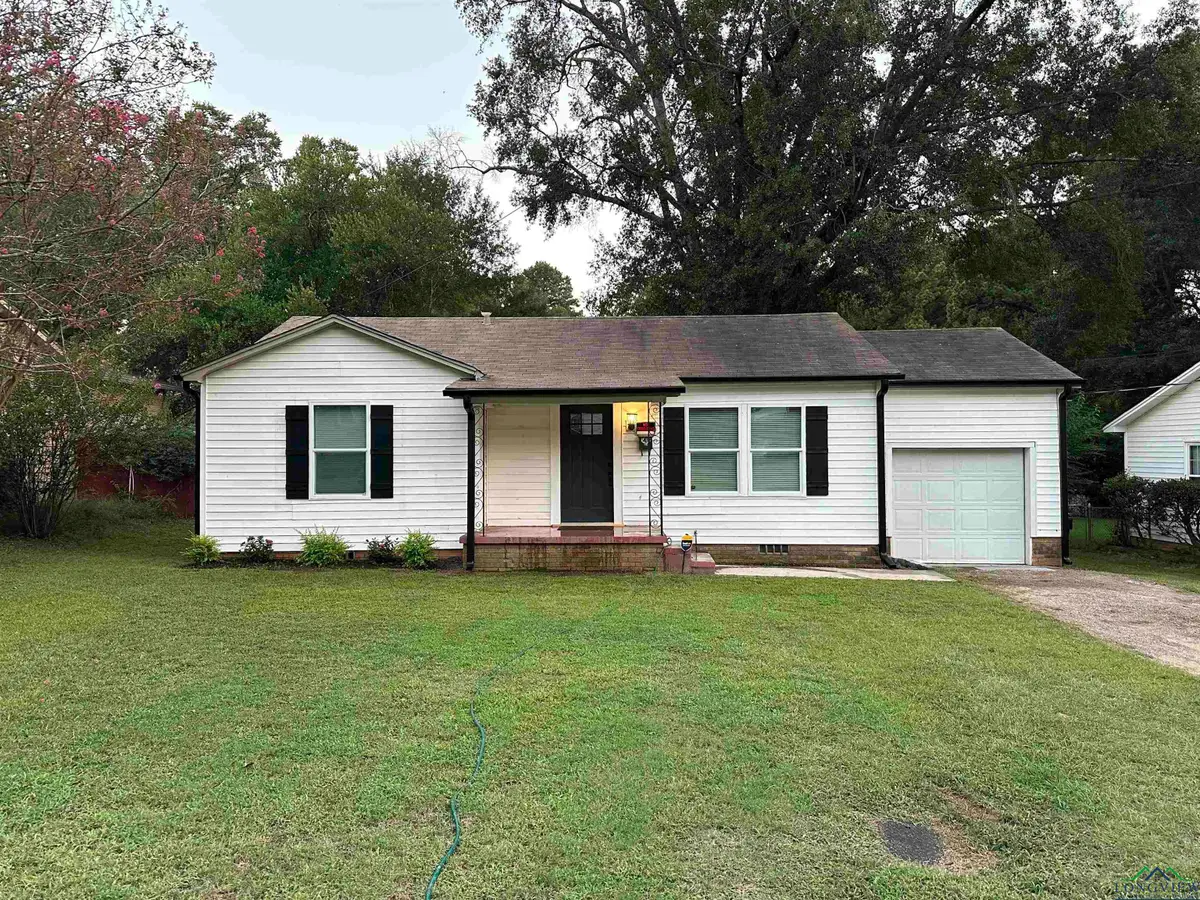 1402 Mahlow, Longview, TX 75601 - Image #1