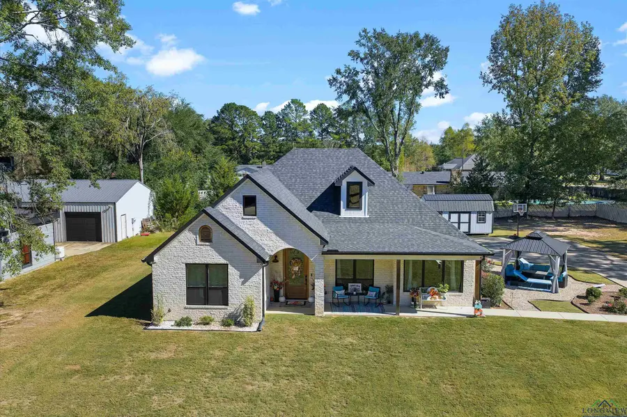 1018 Ouichita, Carthage, TX 75633 - Image #3