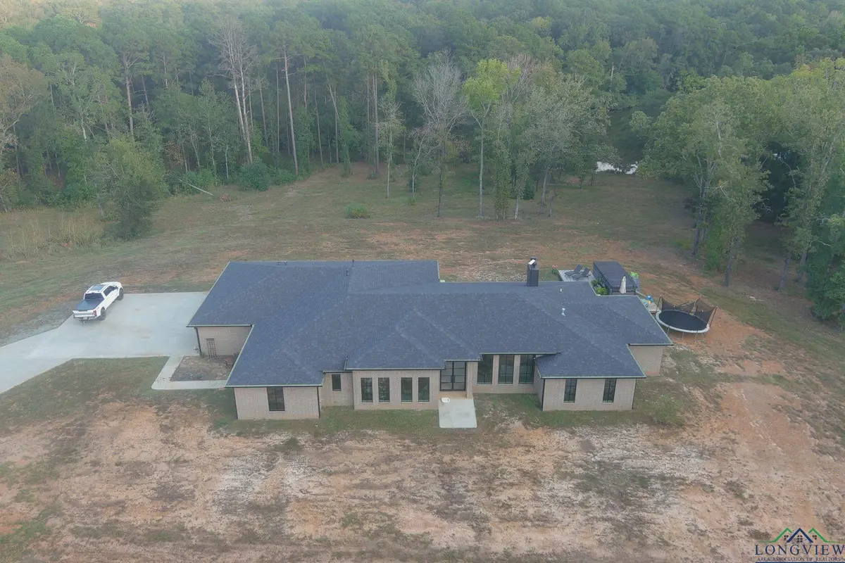 2401 S Williams St., Atlanta, TX 75551 - Image #1