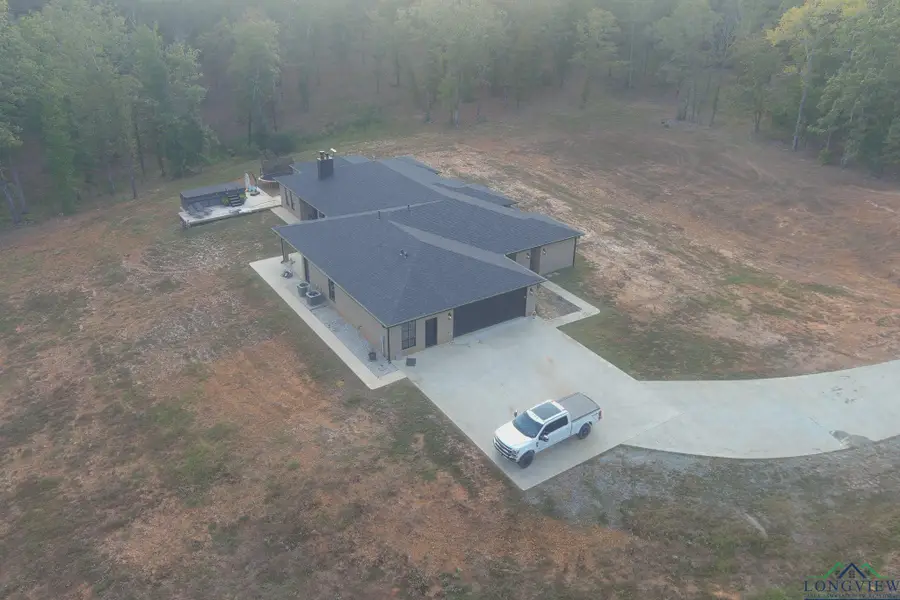 2401 S Williams St., Atlanta, TX 75551 - Image #2