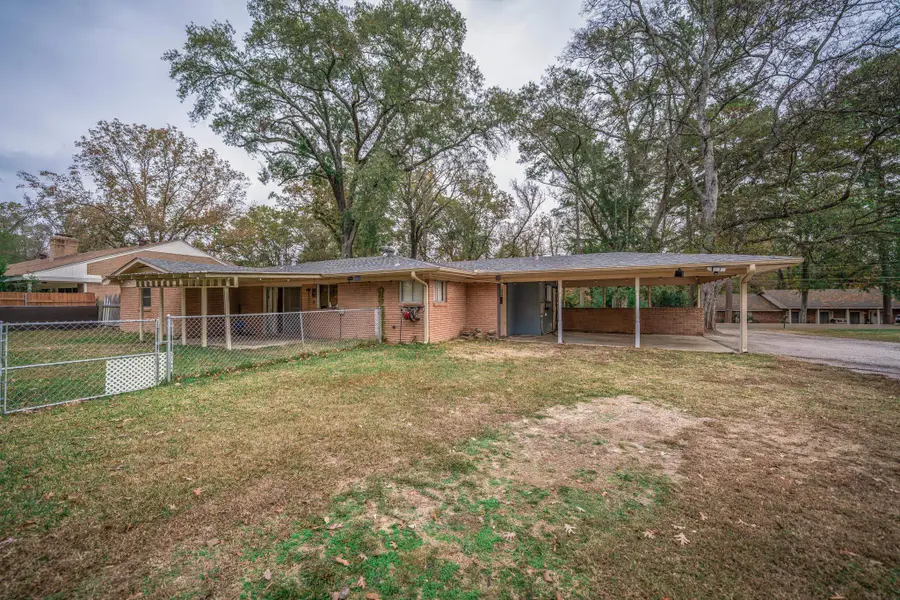 405 Hillside St., Kilgore, TX 75662 - Image #2