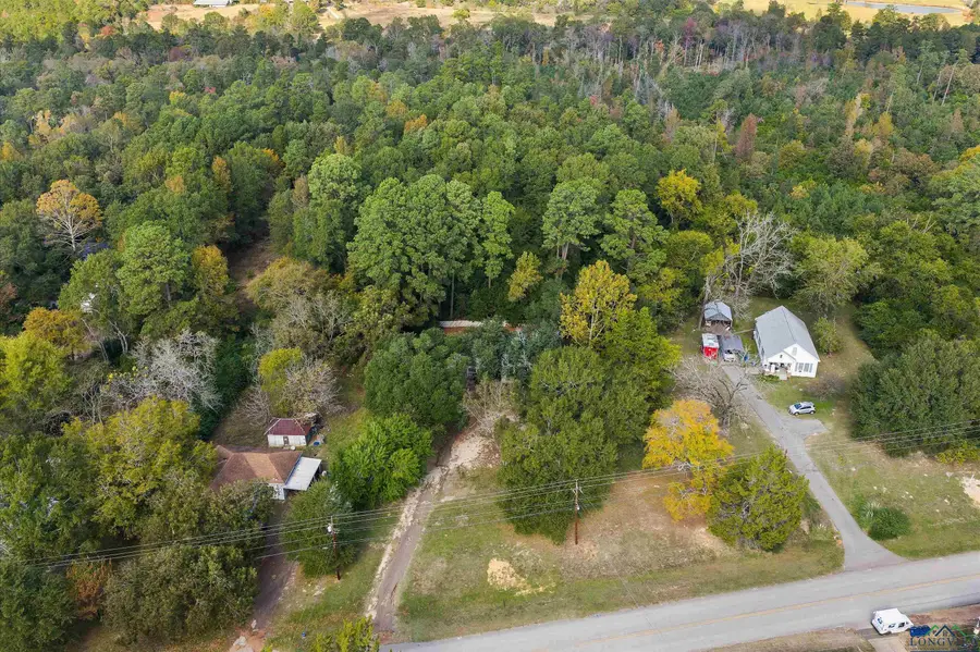 1603 E Main St, Henderson, TX 75652 - Image #2